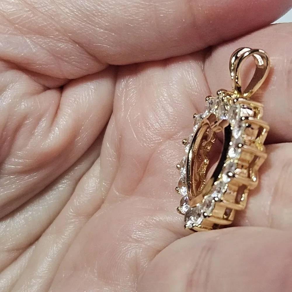 HAN 925 Yellow Gold Over Sterling Silver Vermeil CZ Heart Pendant - Picture 3 of 12